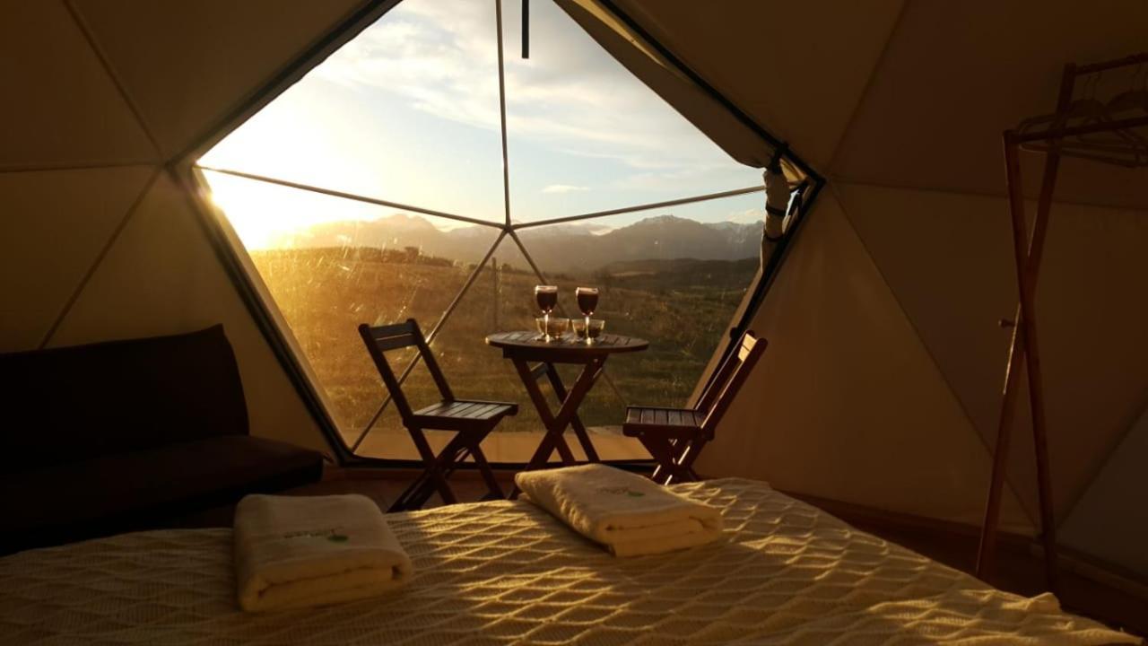 ホテルGlamping Patagonia Nativa Rural コイハイケ エクステリア 写真